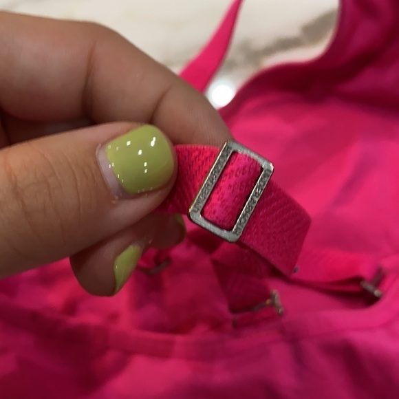 Under armor girls sports bra‎ - Picture 5 of 5